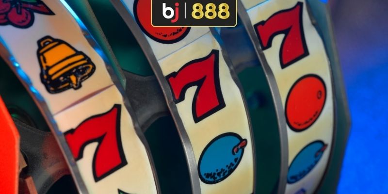 Nổ Hũ Ông Đồ – Tựa Game May Mắn Đậm Chất Văn Hóa Việt Trò chơi nổ hũ ông đồ mang hơi thở Tết Việt